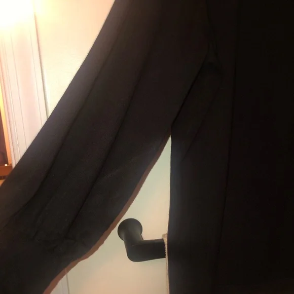 Anne Klein  Back Cut-Out Bishop Sleeves Pullover Top XXL - Picture 5 of 6